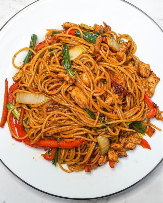 Stir-fried Spaghetti